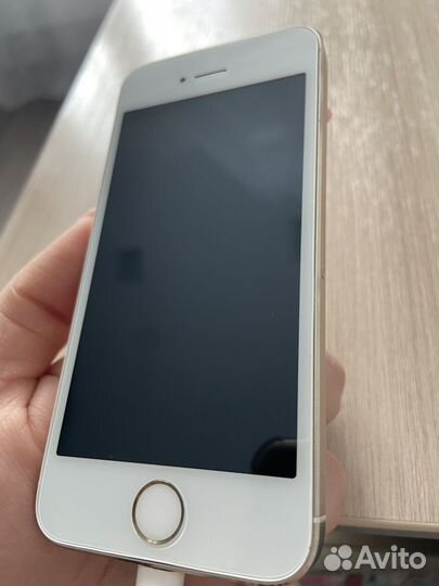 iPhone 5S, 16 ГБ