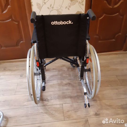 Коляска инвалидная