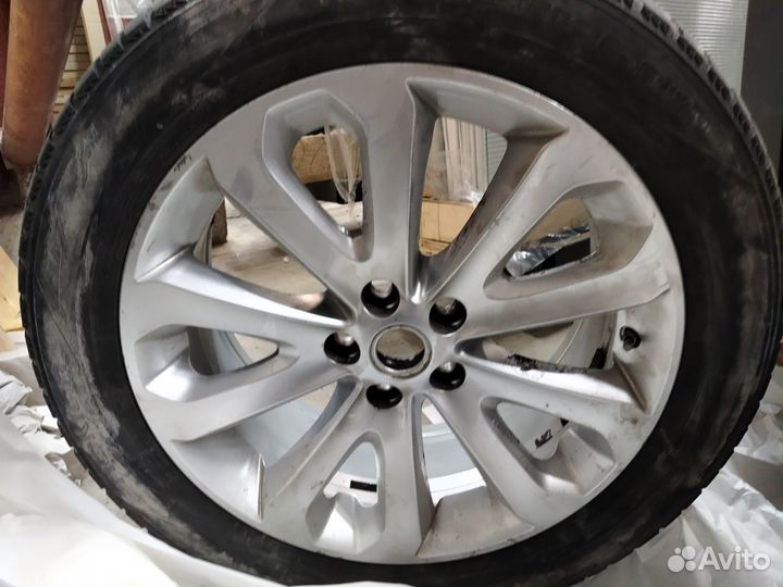 Колеса в сборе зимние 265/50R20