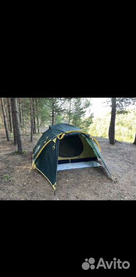 Палатка туристическая Tramp Lair 2