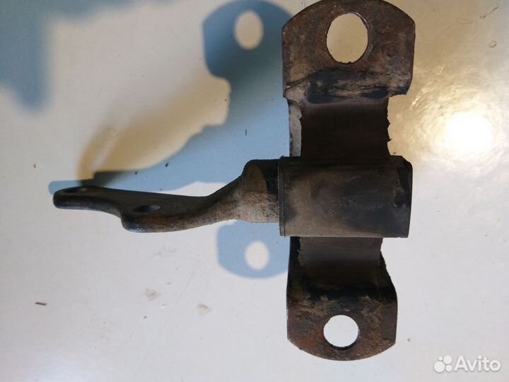 Опора задняя кпп ваз 2113,2114,2115