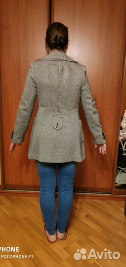 Пальто осенние р.42