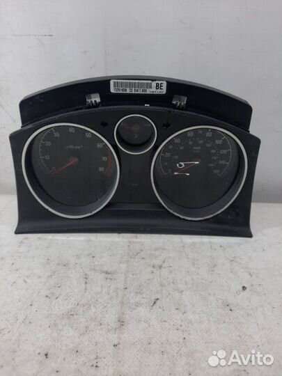 Щиток приборов (приборная панель) Opel Zafira