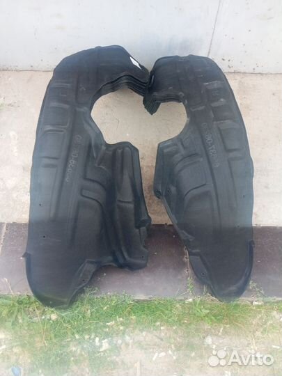 Подкрылок toyota camry v40.45.Новый