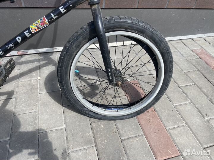 Трюковой велосипед bmx