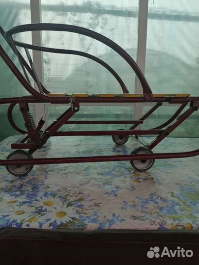 Детские санки с колесами