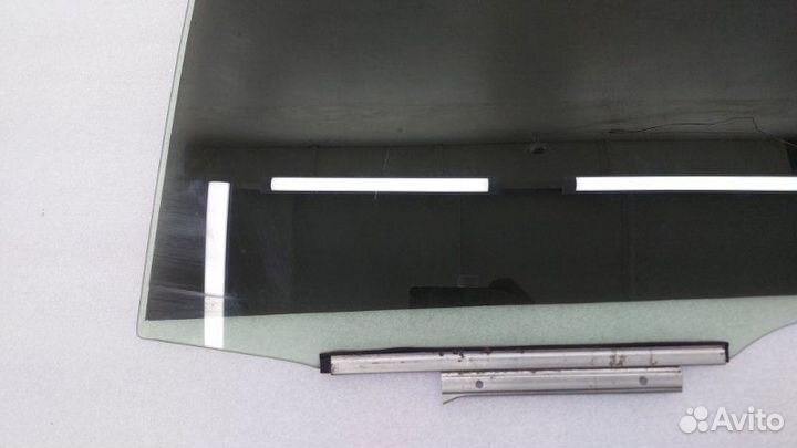 Б/У Б/У Стекло двери Состояние отличное, оригинал
