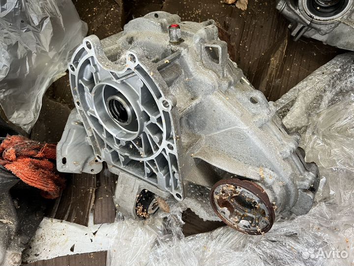 Раздатка Range Rover Sport L494