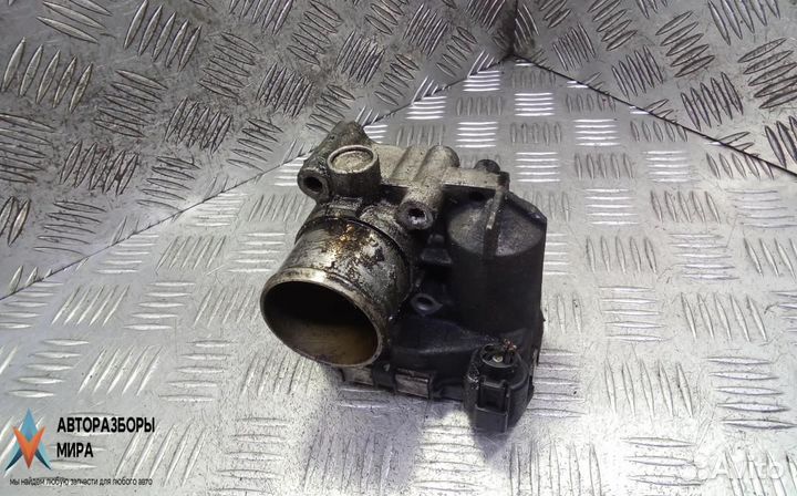 Заслонка дроссельная Opel Vivaro A рест. 2008