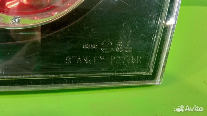 Фонарь внутренний правый для Mazda 3 2003-2009