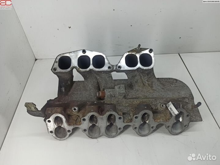 Коллектор впускной для Audi 90 B3 034133206A