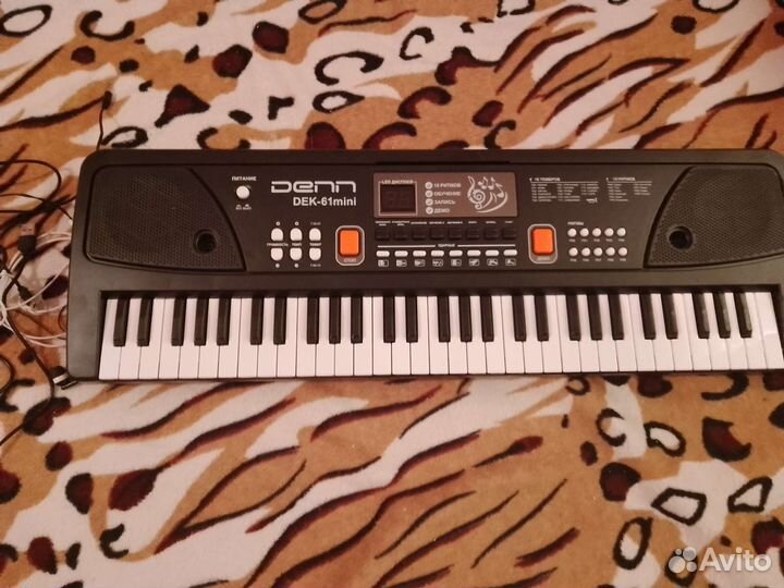 Синтезатор