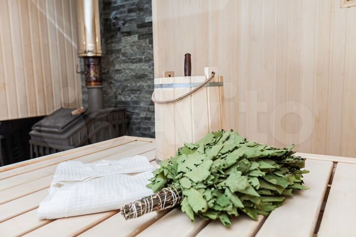 Коттедж 360 м² на участке 100 сот.