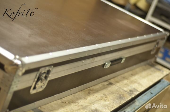 Кофр для звукоизоляционного экрана