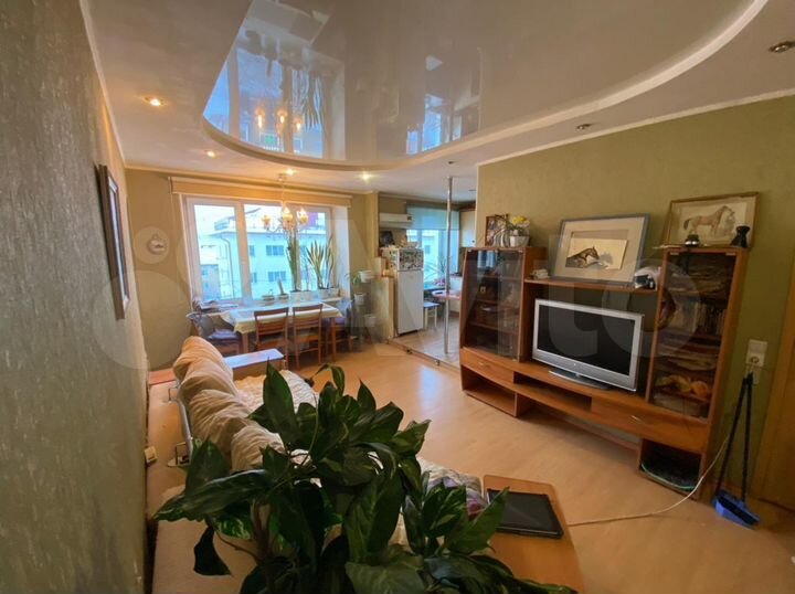 3-к. квартира, 56 м², 3/5 эт.