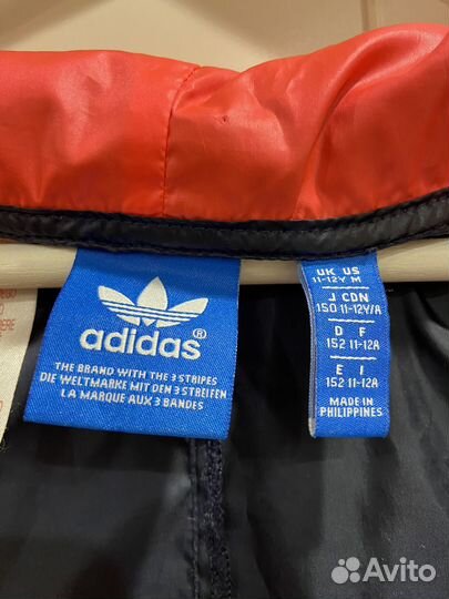 Ветровка женская Adidas