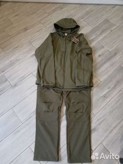 Ветрозащитный костюм Sharkskin Softshell