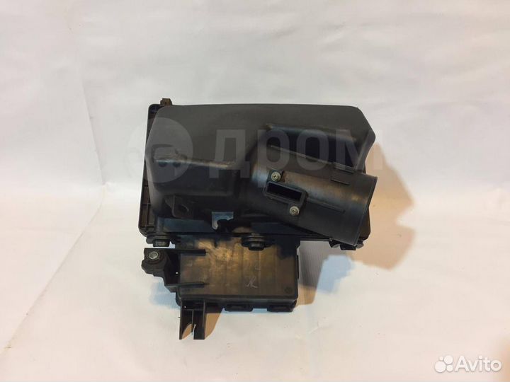 Корпус воздушного фильтра на Инфинити Jx35 Qx60