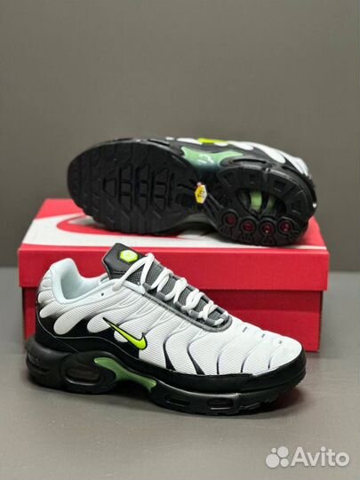 Кроссовки nike air max tn plus