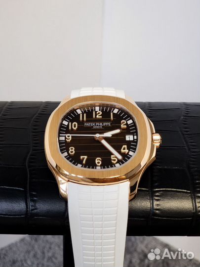 Часы золотые Patek Philippe Aquanaut