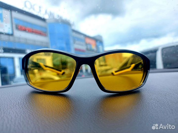 Очки автомобильные