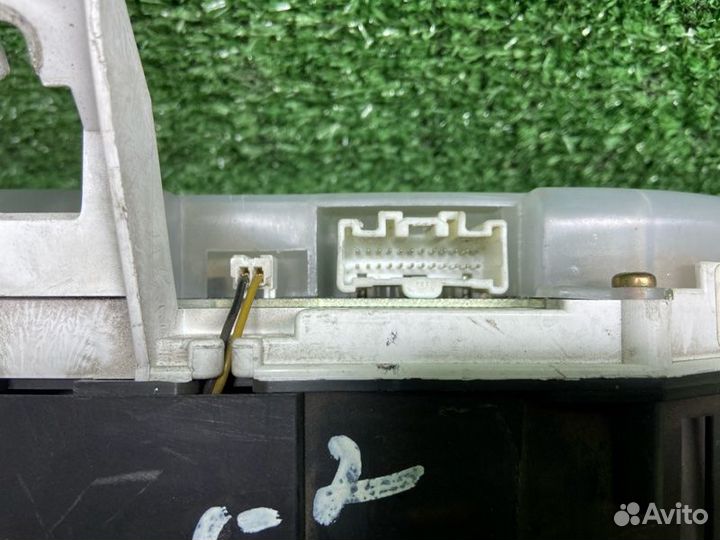 Щиток приборов Mazda 3 BK