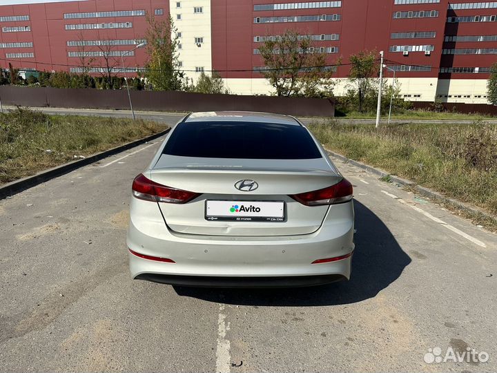 Hyundai Elantra 1.6 МТ, 2016, 131 000 км