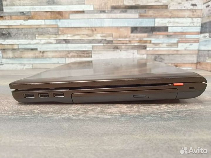 Ноутбук Sony Vaio на i3 и SSD 120