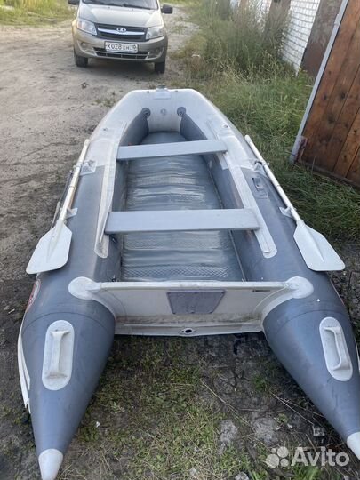 Надувная лодка