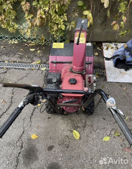 Снегоуборщик honda