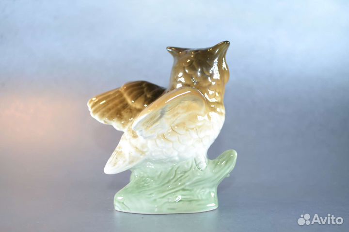 Сова фарфоровая статуэтка