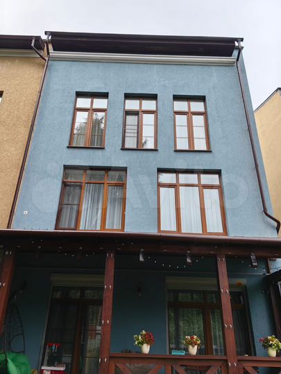 Таунхаус 210 м² на участке 2 сот.