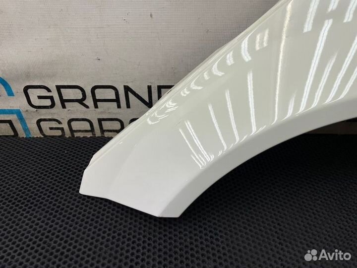 Крыло переднее левое Mercedes-Benz C-Class W204