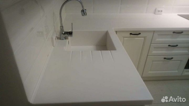 Столешница из искусственного камня