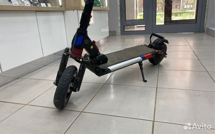Бм14 Самокат Kugo x1