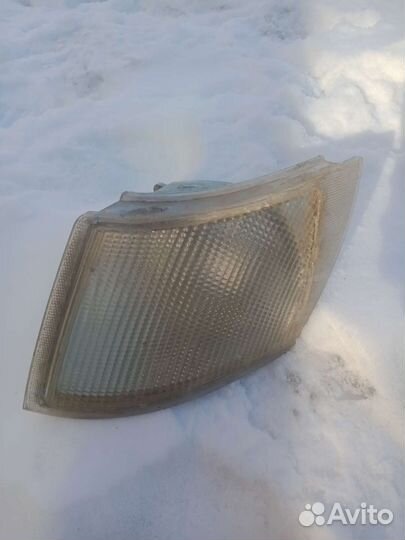 Поворотник передний на ваз