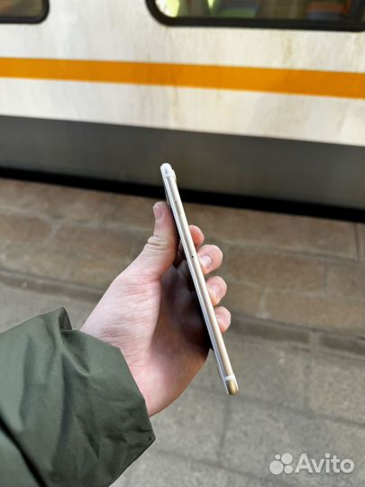 iPhone 7 Plus, 32 ГБ