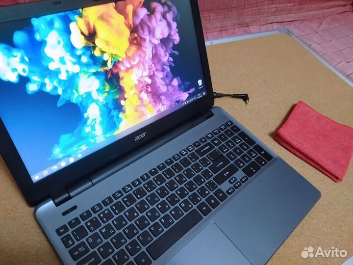 Ноутбук Acer E5-571G-568M