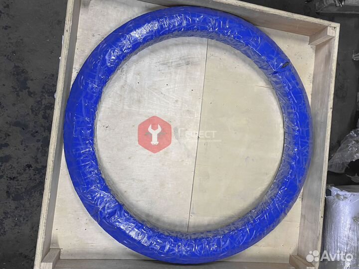 Опорно-поворотный круг S225LC-5 140109-00048