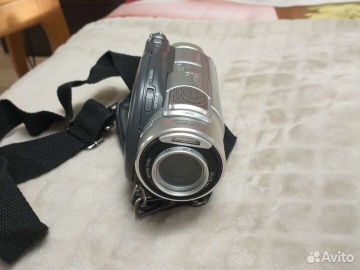 Камера sony Handycam DVR-DVD405e