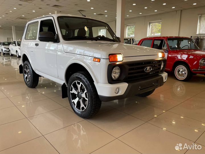 LADA 4x4 (Нива) 1.7 МТ, 2023, 8 км