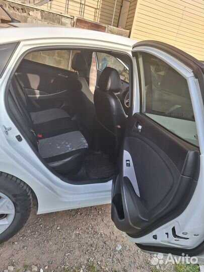 Hyundai Solaris 1.4 МТ, 2016, 268 873 км