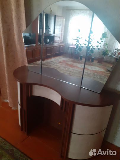 Трельяж с зеркалом