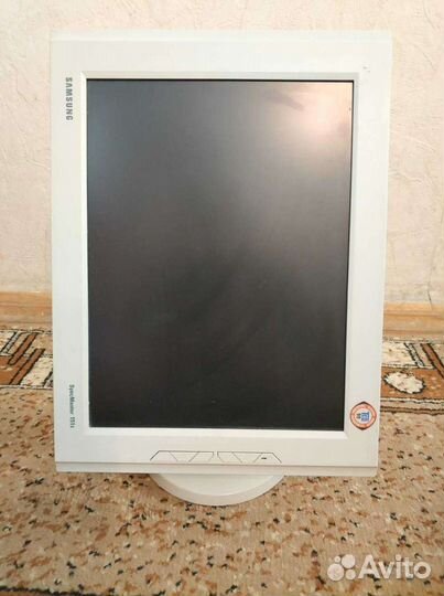 Монитор Samsung 151s