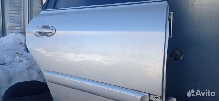 Задняя правая дверь Hyundai Sonata 5