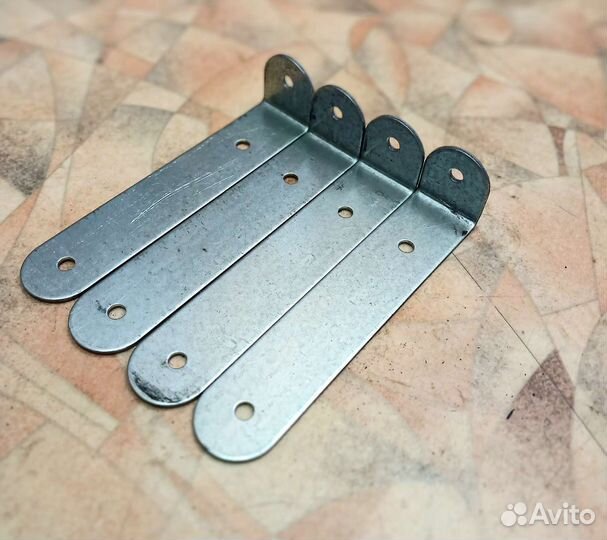 Кронштейн крепления крыла прицепа