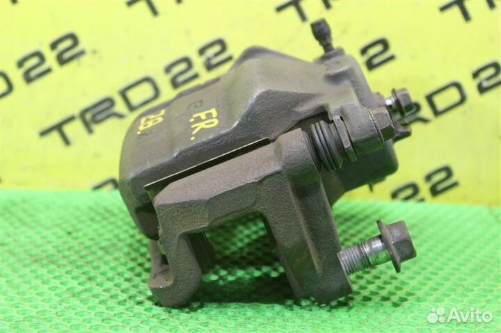 Суппорт тормозной передний правый Nissan X-Trail