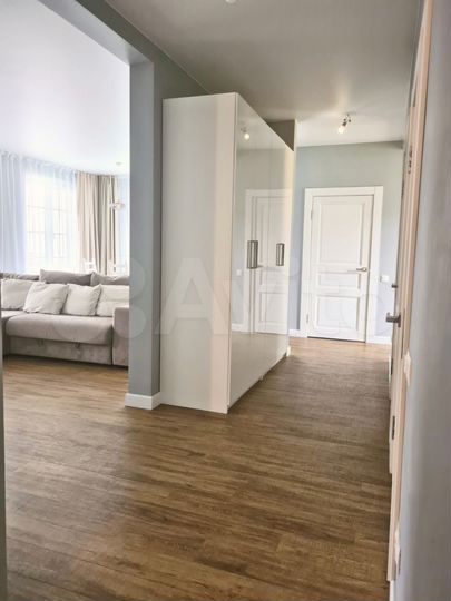 Дом 157,3 м² на участке 8 сот.