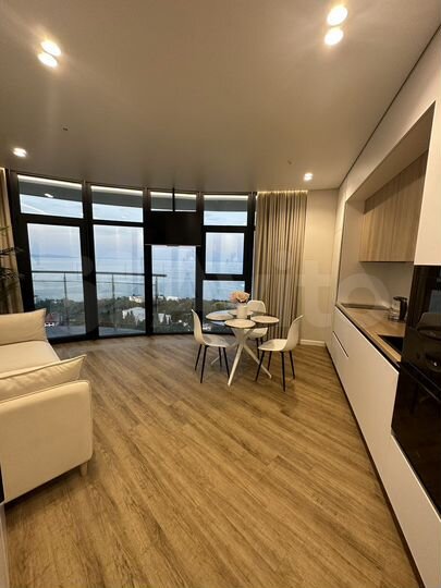 1-к. апартаменты, 52 м², 13/16 эт.