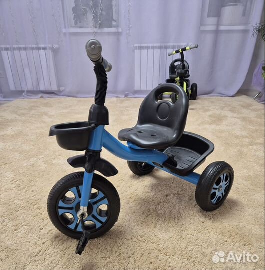 Детский трехколесный велосипед